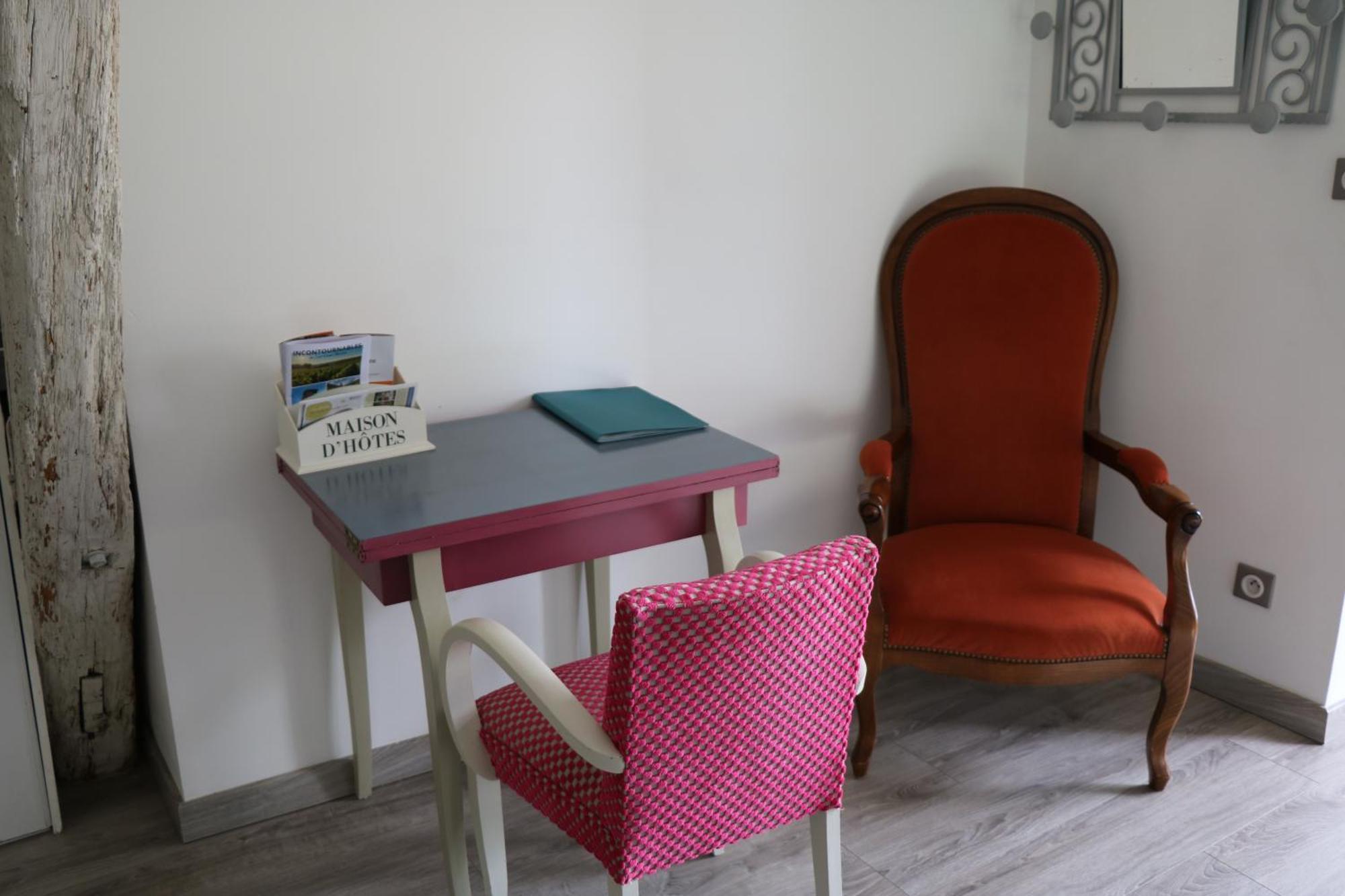 Le Cosy De Roseline Apartment Sezanne Bagian luar foto